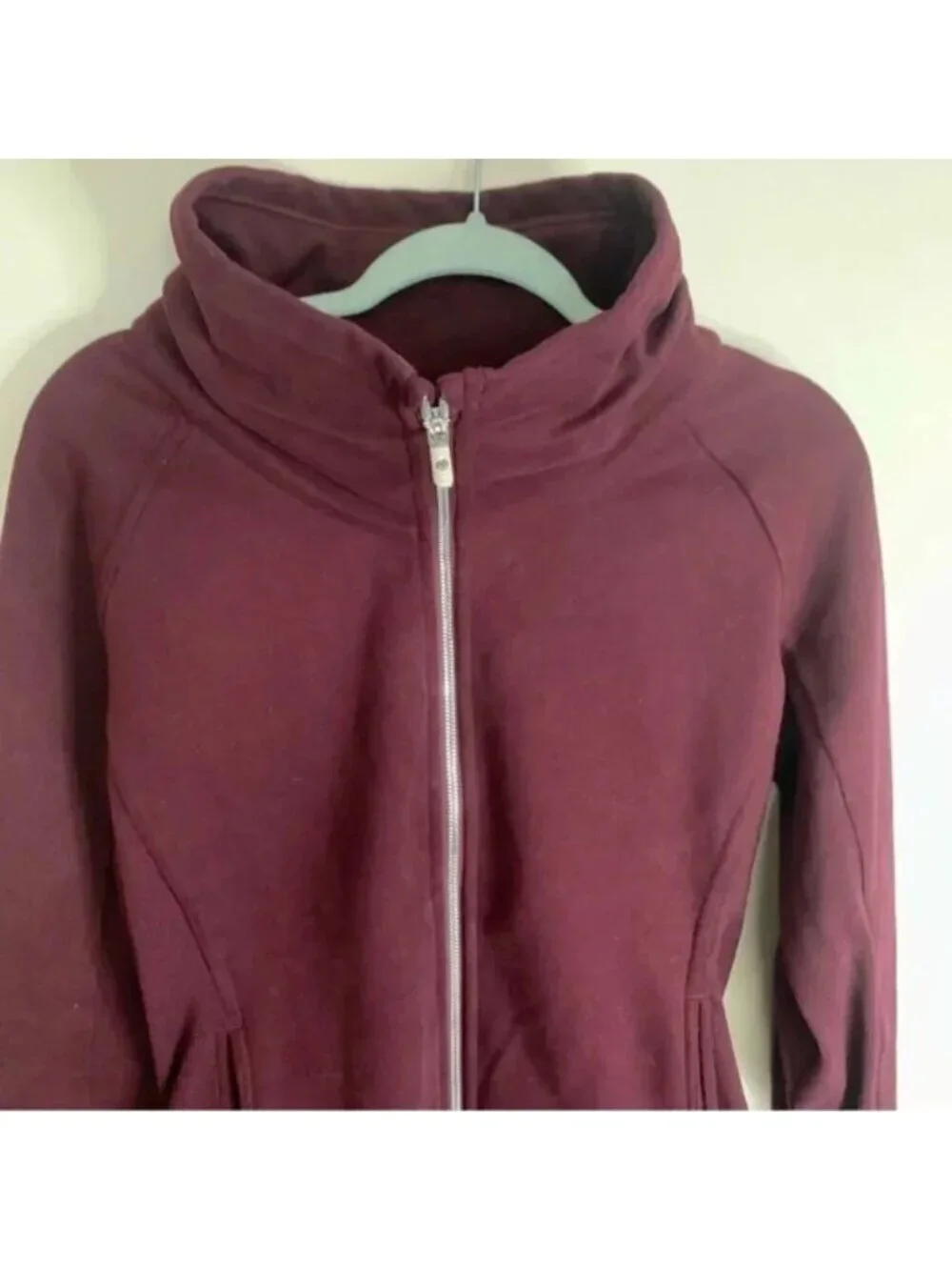 Lululemon Radiant Jacket II Cassis Athletic High Neck Cotton Fleece 10